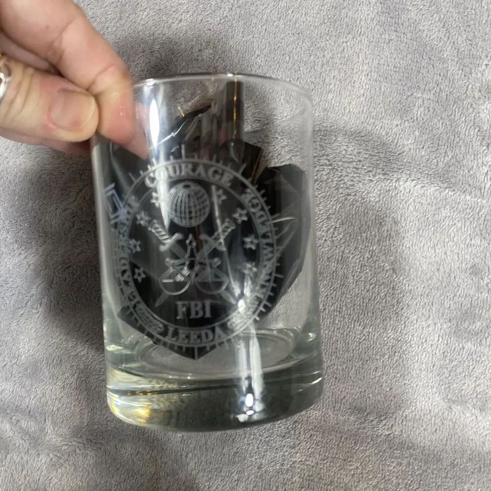 FBI Lowball Whiskey Glasses Logo Etched Emblem Tumbler Set Of 4 Drink‎ ware